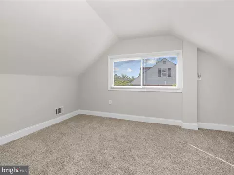 8428 Arbutus Rd, Pasadena, MD 21122 photo 32