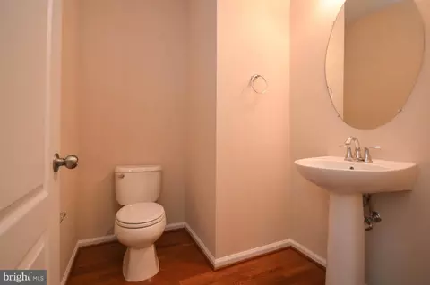Entry Way - 8426 Winding Trl, Laurel, MD 20724 photo 6 of 8