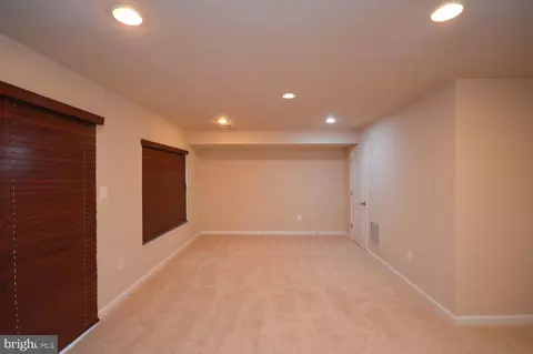 Living - 8426 Winding Trl, Laurel, MD 20724 photo 6 of 7