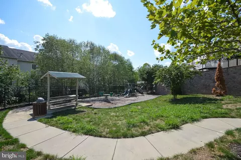 Exterior - 8426 Winding Trl, Laurel, MD 20724 photo 6 of 9
