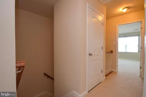 Entry Way - 8426 Winding Trl, Laurel, MD 20724 photo 7 of 8