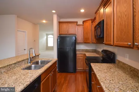 Kitchen - 8426 Winding Trl, Laurel, MD 20724 photo 3 of 3