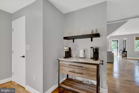 Entry Way - 218 Spruce Ave, Edgewater, MD 21037 photo 1 of 1