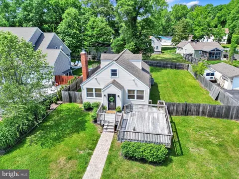 View/Area - 218 Spruce Ave, Edgewater, MD 21037 photo 2 of 13
