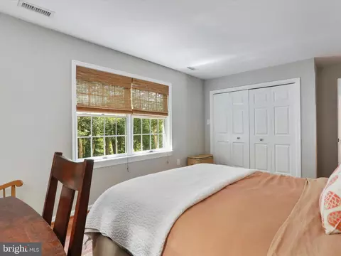 Bedroom - 1909 Beeches Glory Path, Annapolis, MD 21401 photo 6 of 11