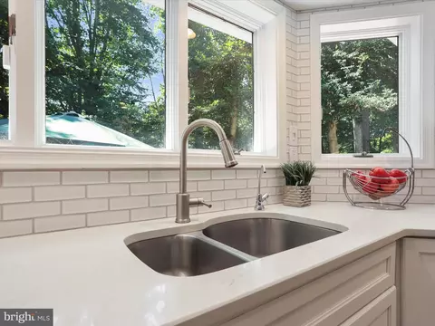 Kitchen - 1909 Beeches Glory Path, Annapolis, MD 21401 photo 4 of 5