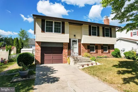 1805 Lasalle Pl, Severn, MD 21144