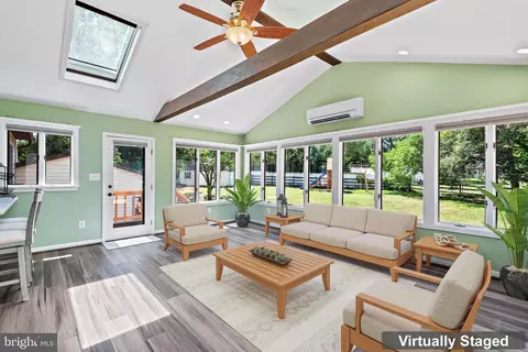 388 Accotink Ct, Millersville, MD 21108