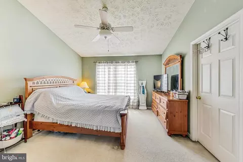 2718 Mapleview Ct, Odenton, MD 21113 photo 10