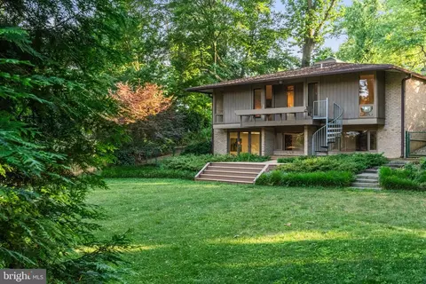 Exterior - 8 Tolson St, Annapolis, MD 21401 photo 1 of 12