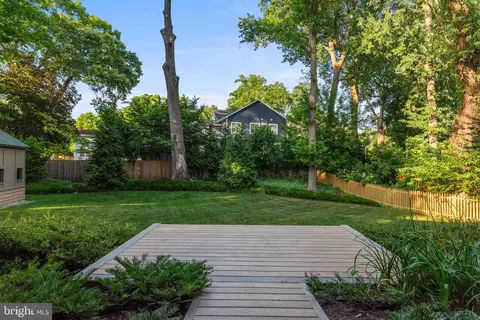 Exterior - 8 Tolson St, Annapolis, MD 21401 photo 3 of 12