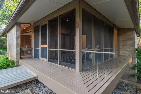 Exterior - 8 Tolson St, Annapolis, MD 21401 photo 11 of 12