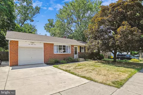 923 Point Pleasant Rd, Glen Burnie, MD 21060