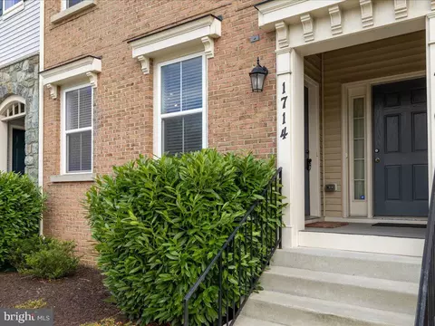 1714 Fieldstone Ct, Hanover, MD 21076 photo 4