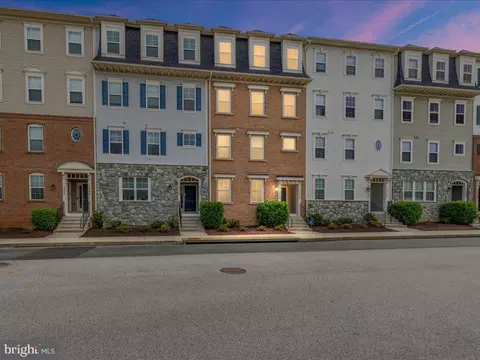 1714 Fieldstone Ct, Hanover, MD 21076
