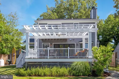 Exterior - 4937 Thomas Dr, Shady Side, MD 20764 photo 12 of 14