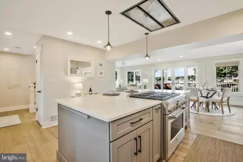 Kitchen - 4937 Thomas Dr, Shady Side, MD 20764 photo 3 of 6