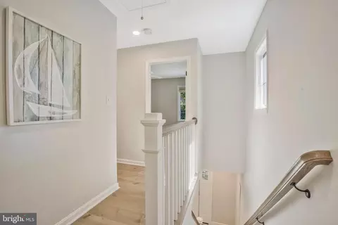 Entry Way - 4937 Thomas Dr, Shady Side, MD 20764 photo 4 of 4