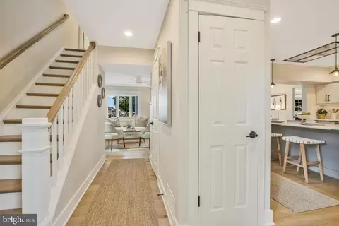 Entry Way - 4937 Thomas Dr, Shady Side, MD 20764 photo 2 of 4
