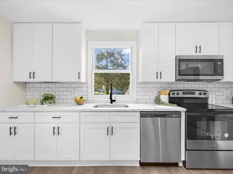 826 Clifton Ave, Arnold, MD 21012 photo 9