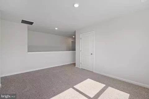 Entry Way - 3631 7th Ave, Edgewater, MD 21037 photo 16 of 19