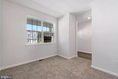 Entry Way - 3631 7th Ave, Edgewater, MD 21037 photo 8 of 19