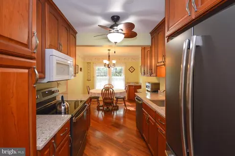 1760 Lang Dr, Crofton, MD 21114 photo 12
