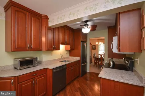 1760 Lang Dr, Crofton, MD 21114 photo 13