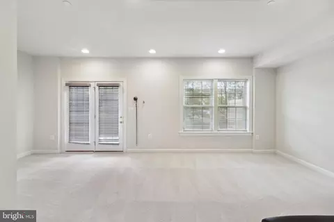 Living - 2924 Middleham Ct, Hanover, MD 21076 photo 3 of 3