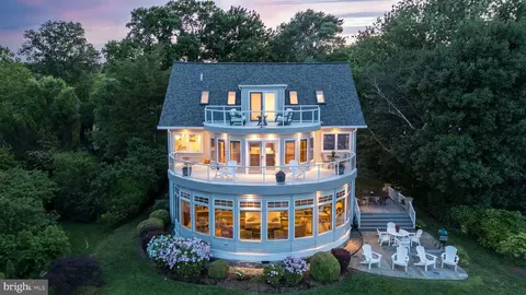 6513 Clagett Ave, Tracys Landing, MD 20779