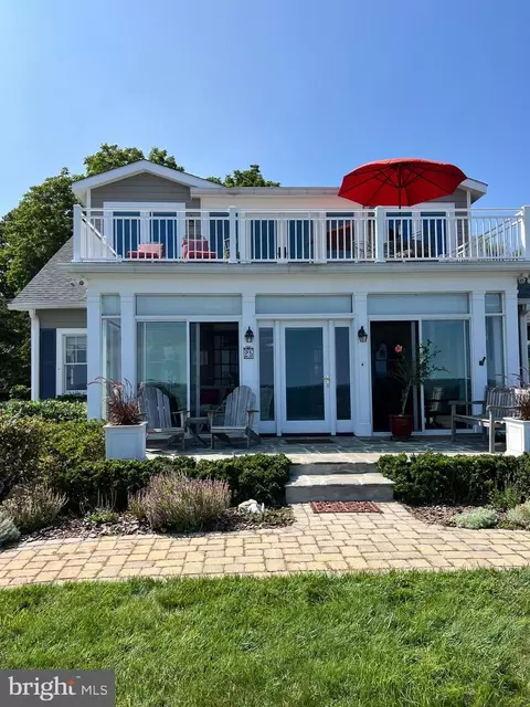25 Bay Dr, Annapolis, MD 21403