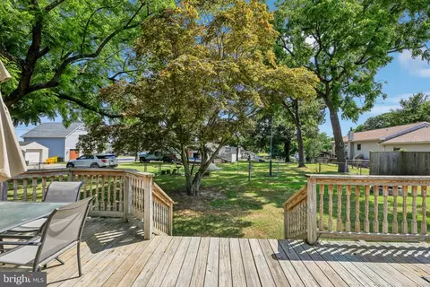 Exterior - 48 Johnson Rd, Pasadena, MD 21122 photo 4 of 9