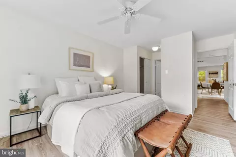 Bedroom - 941 Riversedge Cir, Annapolis, MD 21401 photo 3 of 5