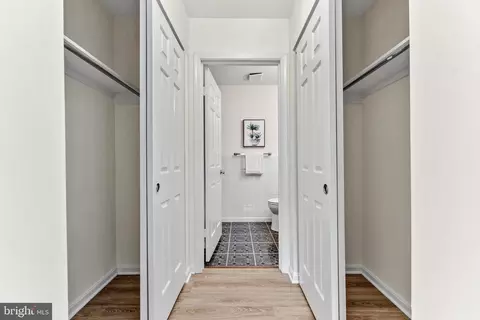 Entry Way - 941 Riversedge Cir, Annapolis, MD 21401 photo 6 of 6