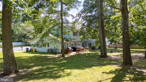Exterior - 1504 Marco Dr, Pasadena, MD 21122 photo 4 of 4