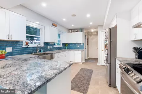 Kitchen - 1504 Marco Dr, Pasadena, MD 21122 photo 4 of 4