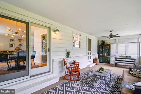 Exterior - 1520 Circle Dr, Annapolis, MD 21409 photo 3 of 16