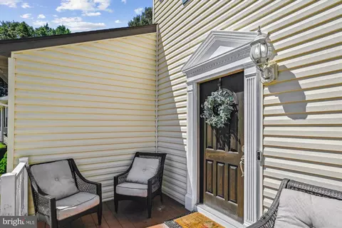 3413 Barnsley Ct, Pasadena, MD 21122 photo 3