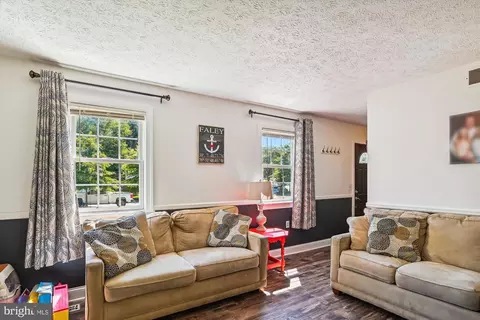 3413 Barnsley Ct, Pasadena, MD 21122 photo 8