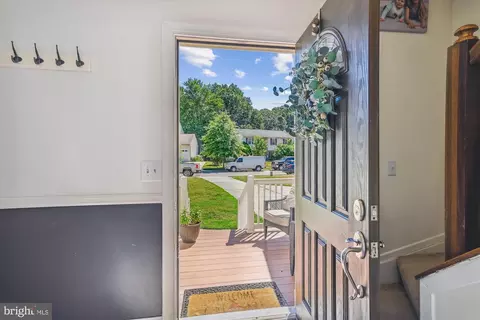 3413 Barnsley Ct, Pasadena, MD 21122 photo 4