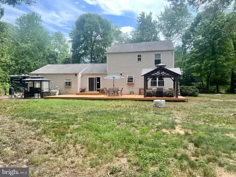 Exterior - 537 Sunset Knoll Rd, Pasadena, MD 21122 photo 13 of 21