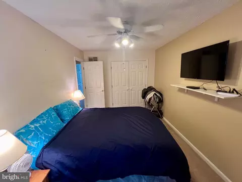Bedroom - 537 Sunset Knoll Rd, Pasadena, MD 21122 photo 5 of 9