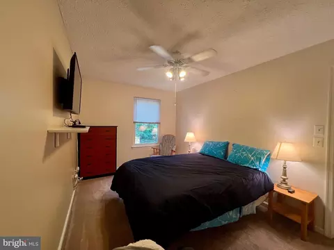 Bedroom - 537 Sunset Knoll Rd, Pasadena, MD 21122 photo 6 of 9