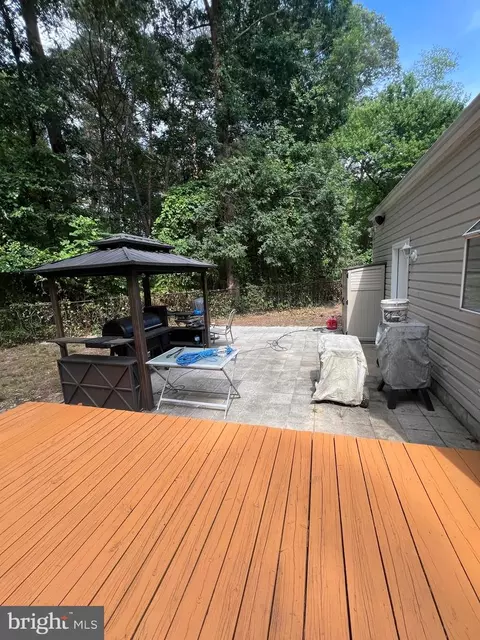 Exterior - 537 Sunset Knoll Rd, Pasadena, MD 21122 photo 7 of 21
