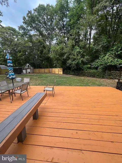Exterior - 537 Sunset Knoll Rd, Pasadena, MD 21122 photo 5 of 21