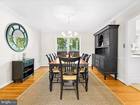 Dining - 9191 Rolling Meadow Run, Pasadena, MD 21122 photo 3 of 4