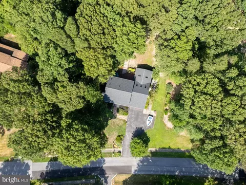 View/Area - 9191 Rolling Meadow Run, Pasadena, MD 21122 photo 3 of 8