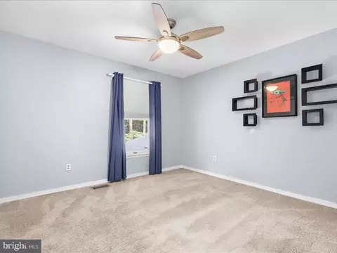 Bedroom - 9191 Rolling Meadow Run, Pasadena, MD 21122 photo 3 of 8