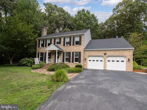 Exterior - 9191 Rolling Meadow Run, Pasadena, MD 21122 photo 9 of 14