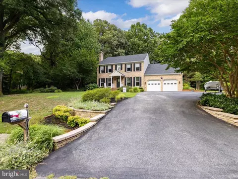 Exterior - 9191 Rolling Meadow Run, Pasadena, MD 21122 photo 2 of 14